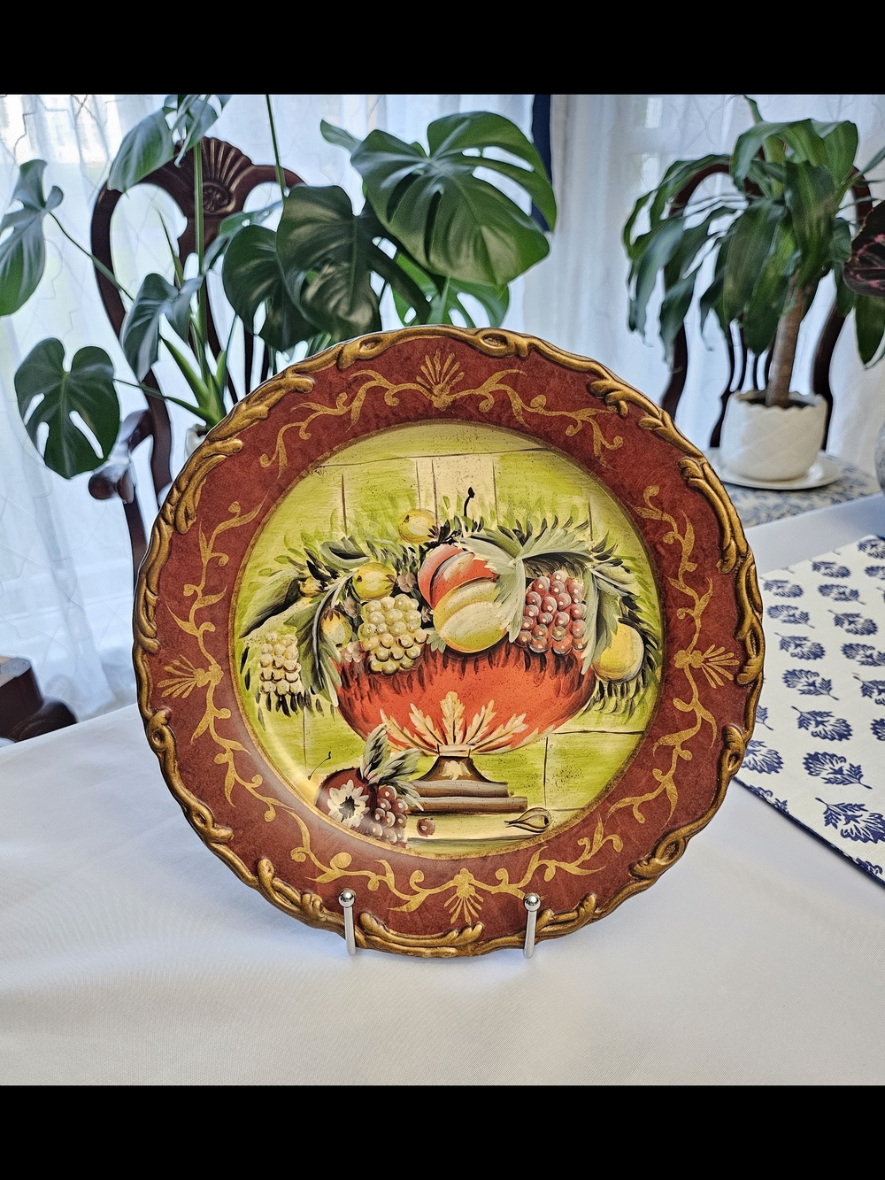 Raymond Waites Toyo Decorative Fruit Plate Vintage Hand Painted Gold 10"